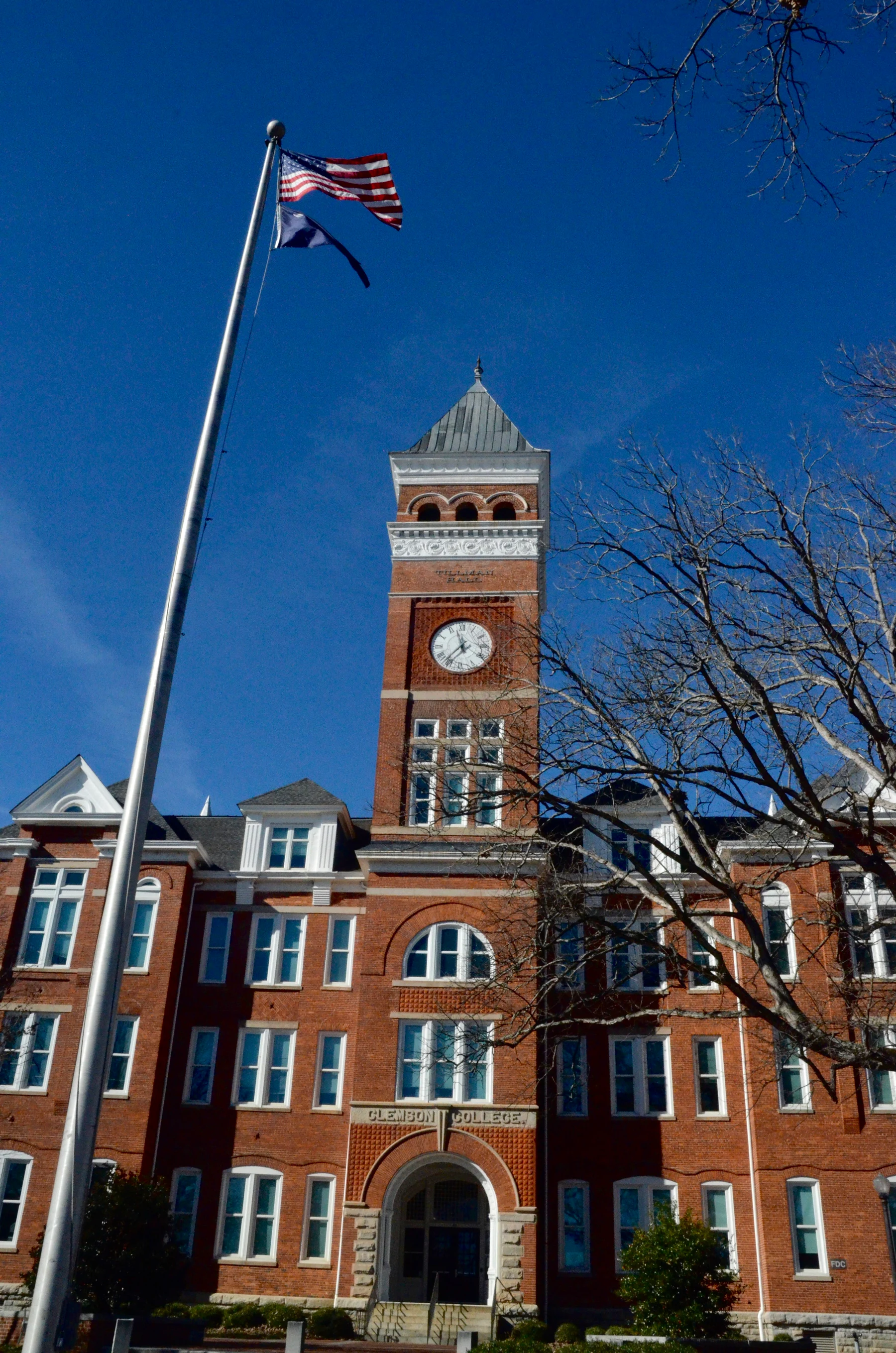 Clemson tower and flags